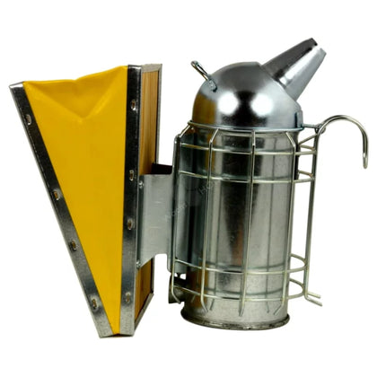 Smoker und Rauchmaterial